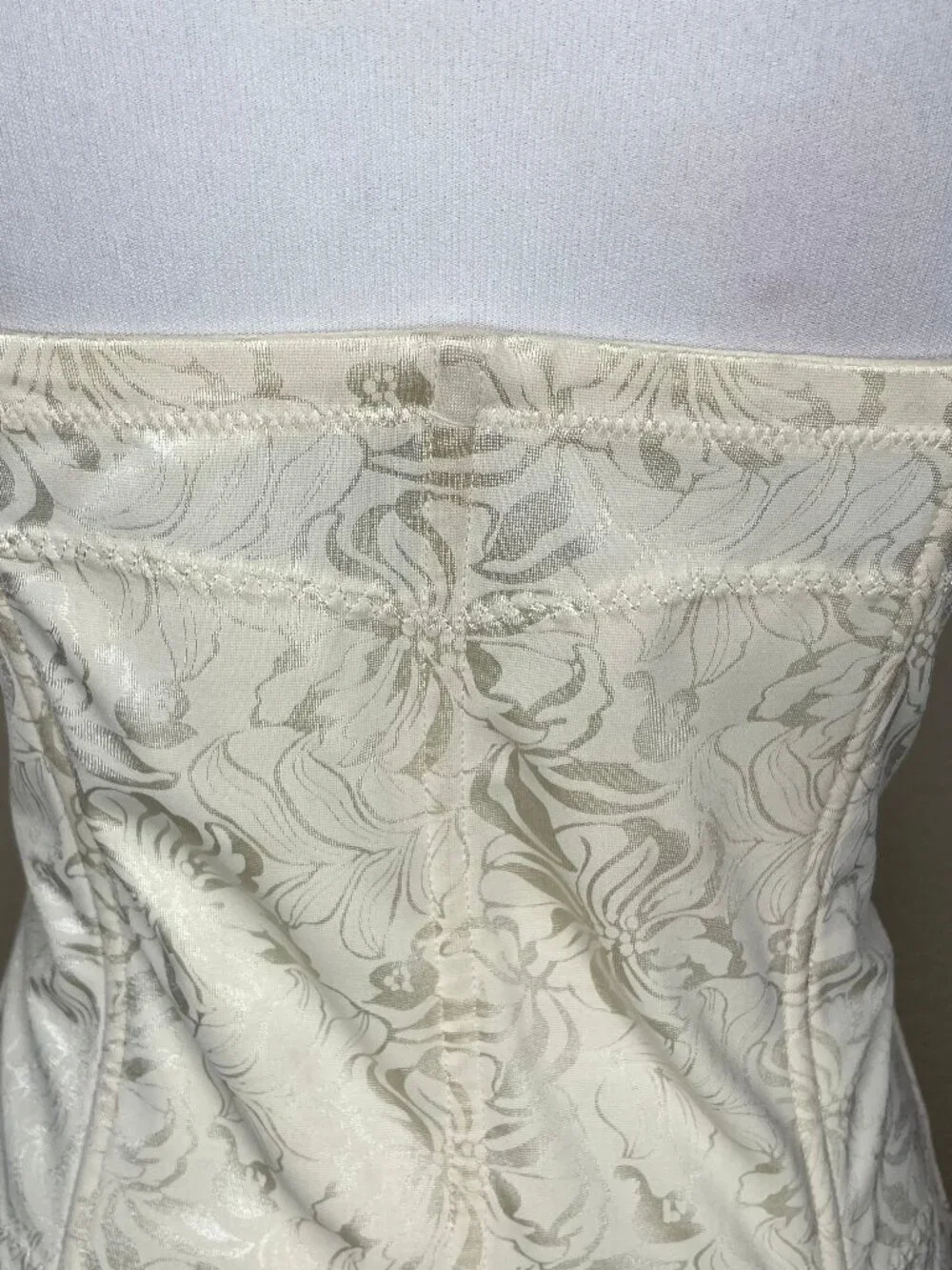 MAIDENFORM Coquette Jacquard Corset Waist Nipper Underbust Shaper Ivory 2XL